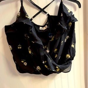 Hollister Wrap Font Cropped Cami